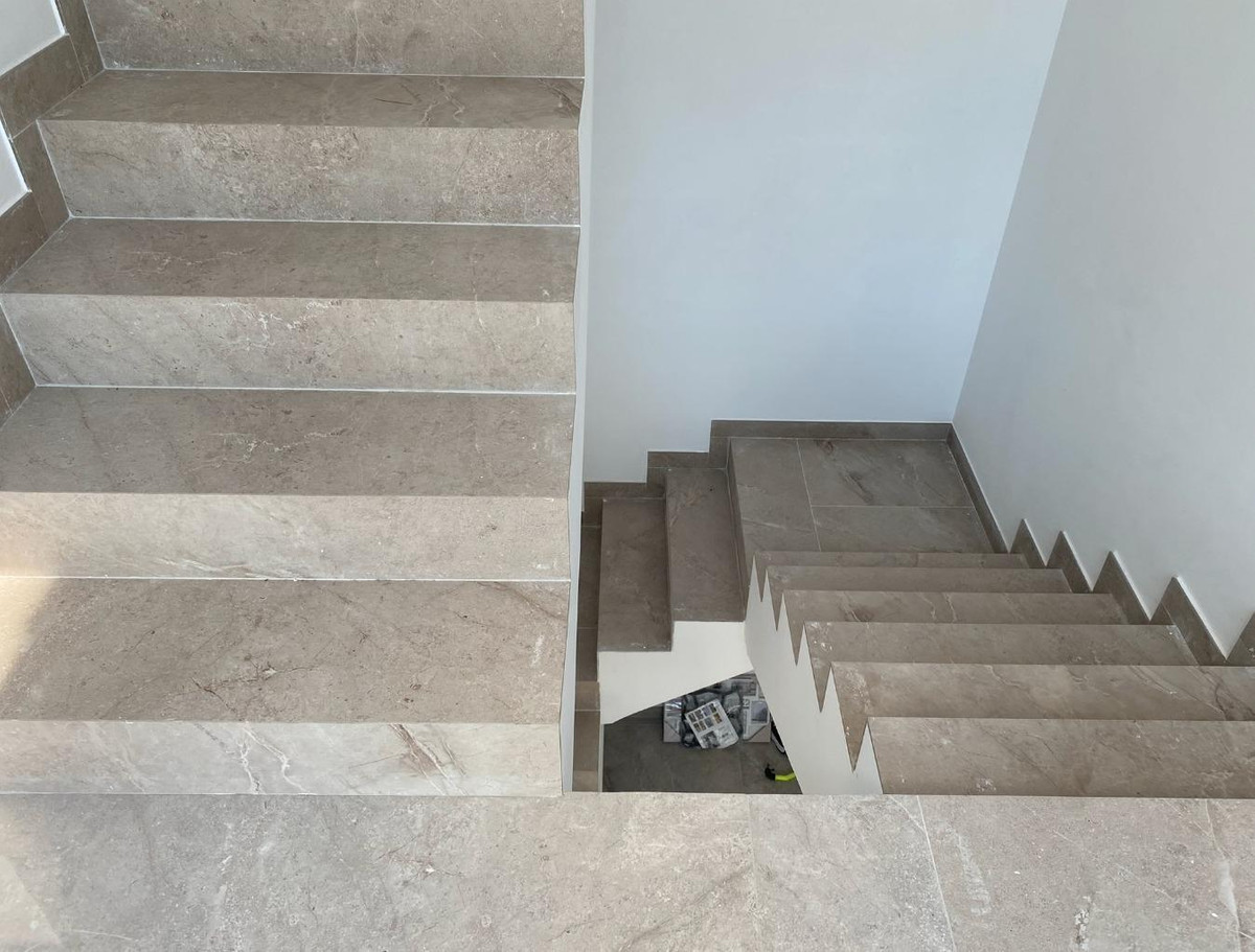 6 Bed Townhouse for sale in Finestrat Costa Blanca, Alicante, Spain