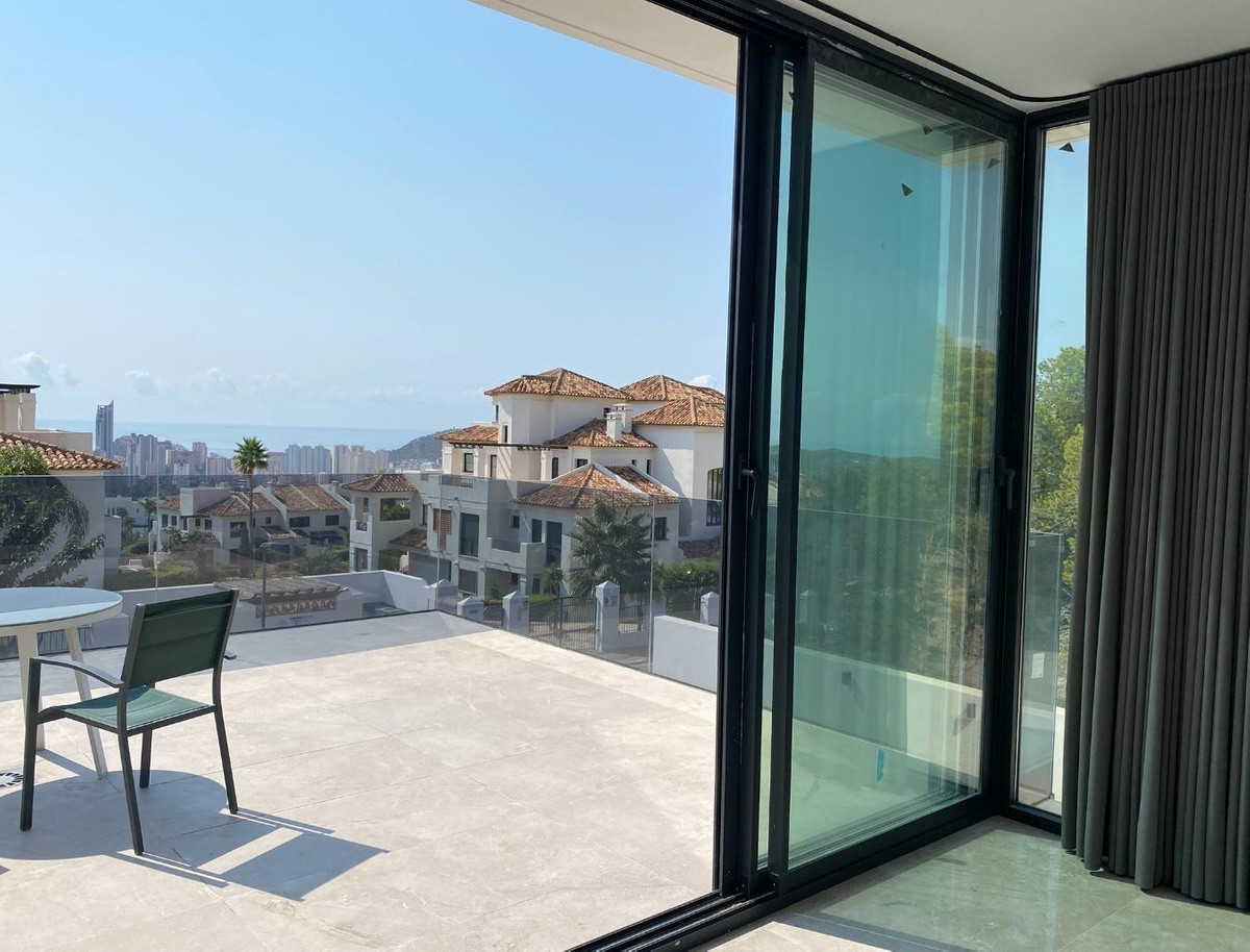 6 Bed Townhouse for sale in Finestrat Costa Blanca, Alicante, Spain