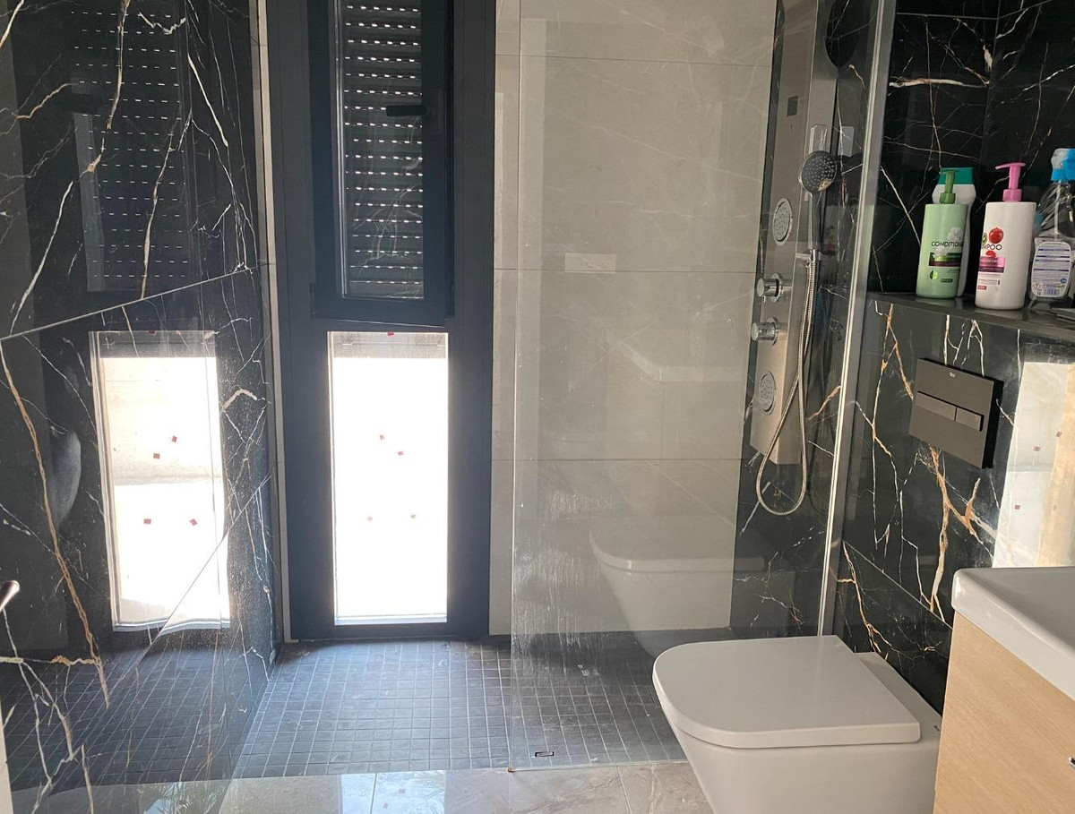 6 Bed Townhouse for sale in Finestrat Costa Blanca, Alicante, Spain