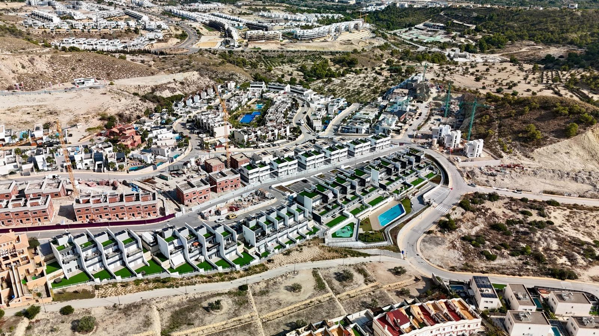 2 Bed Townhouse for sale in Finestrat Costa Blanca, Alicante, Spain