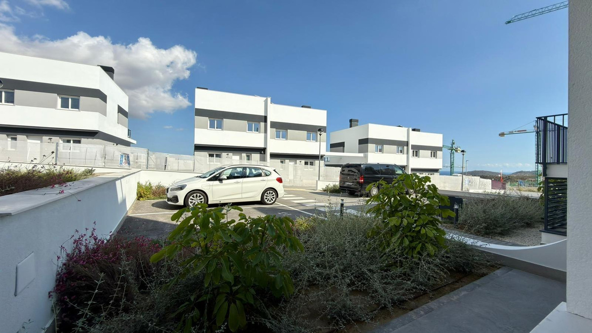 2 Bed Townhouse for sale in Finestrat Costa Blanca, Alicante, Spain