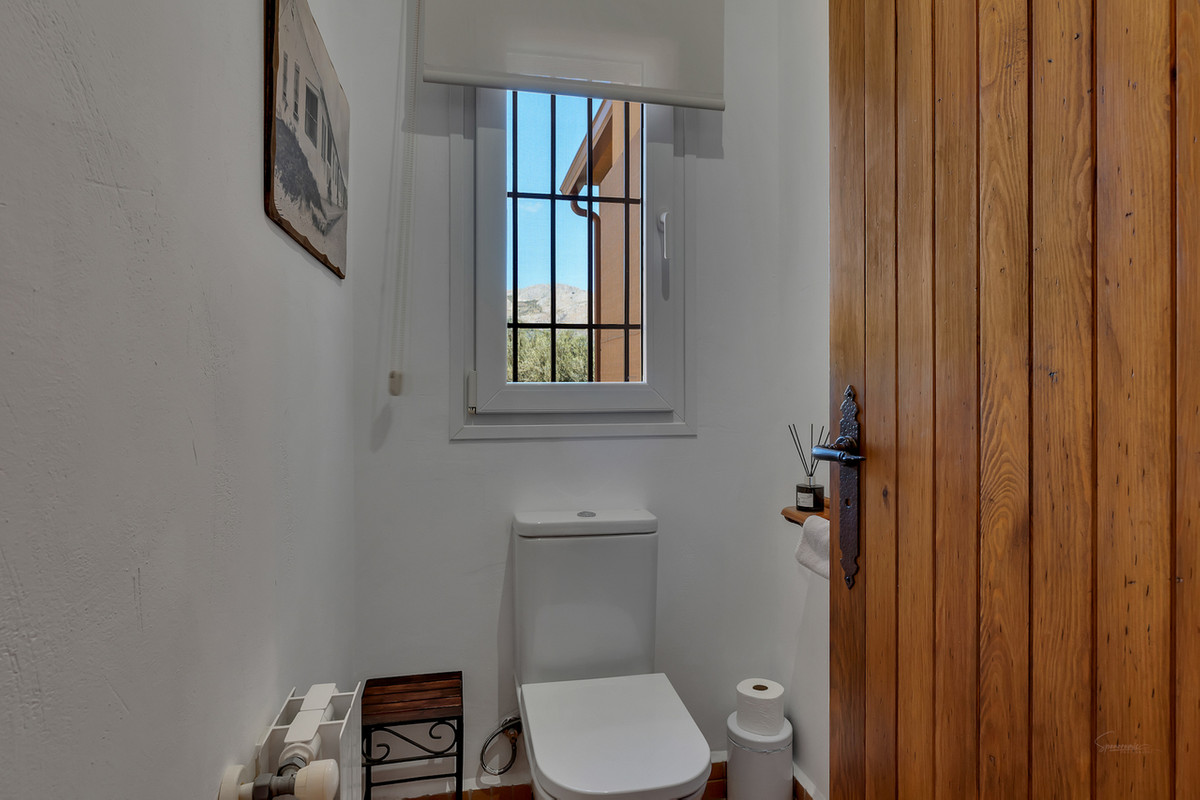 4 Bed Townhouse for sale in Orba Costa Blanca, Alicante, Spain