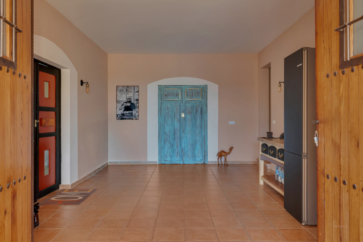 4 Bed Townhouse for sale in Orba Costa Blanca, Alicante, Spain