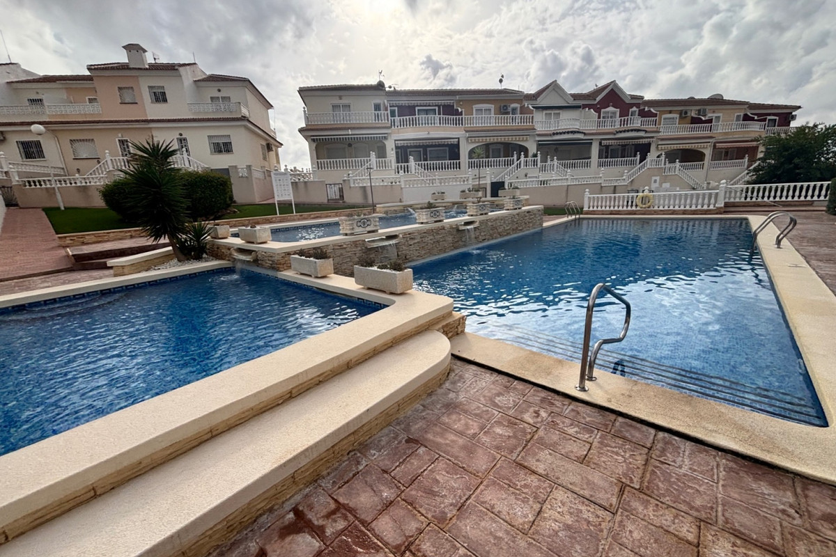 2 Bed Townhouse for sale in Benijofar Costa Blanca, Alicante, Spain