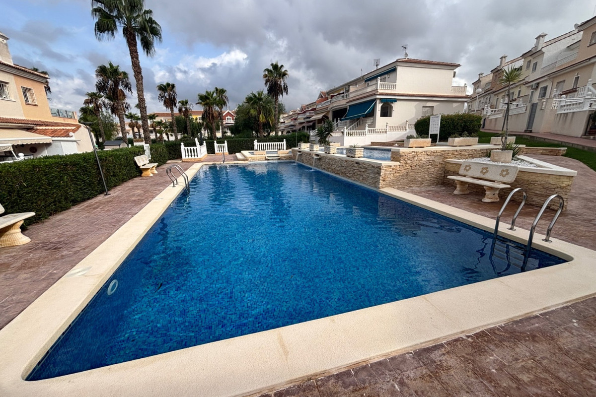 2 Bed Townhouse for sale in Benijofar Costa Blanca, Alicante, Spain