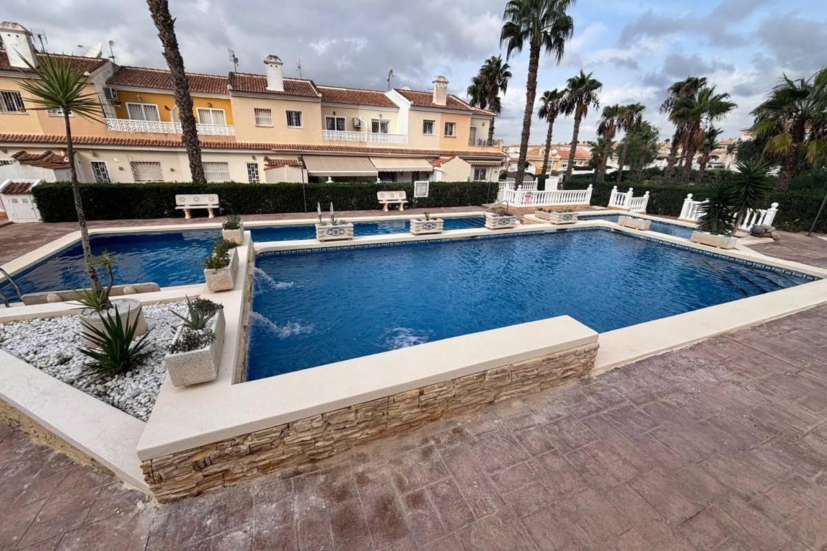 2 Bed Townhouse for sale in Benijofar Costa Blanca, Alicante, Spain