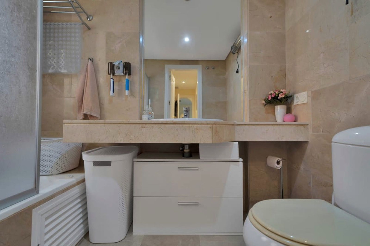 3 Bed Apartment for sale in San Luis De Sabinillas Costa Del Sol, Málaga, Spain