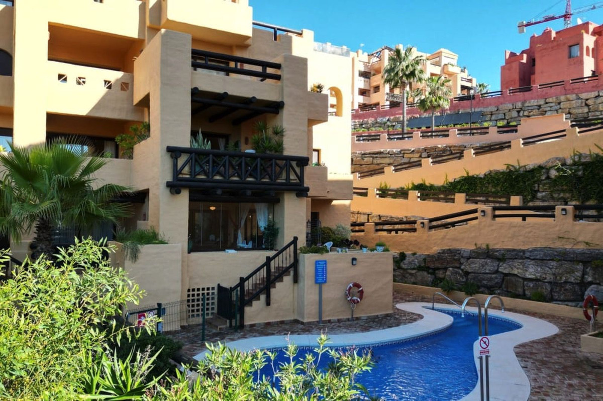 3 Bed Apartment for sale in San Luis De Sabinillas Costa Del Sol, Málaga, Spain