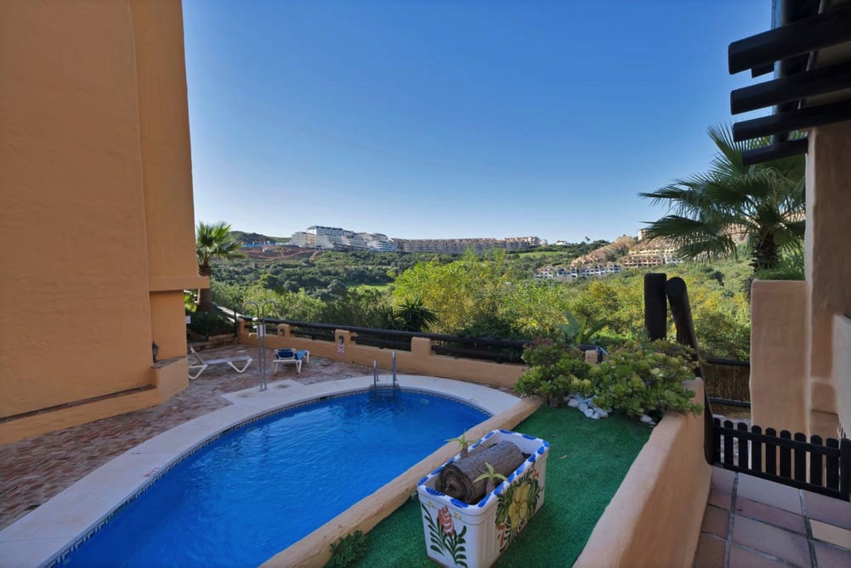 3 Bed Apartment for sale in San Luis De Sabinillas Costa Del Sol, Málaga, Spain