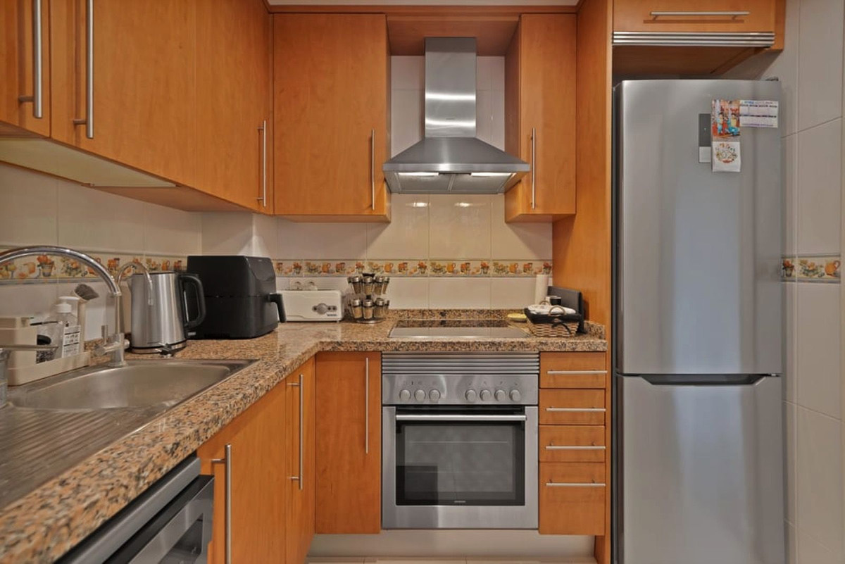 3 Bed Apartment for sale in San Luis De Sabinillas Costa Del Sol, Málaga, Spain