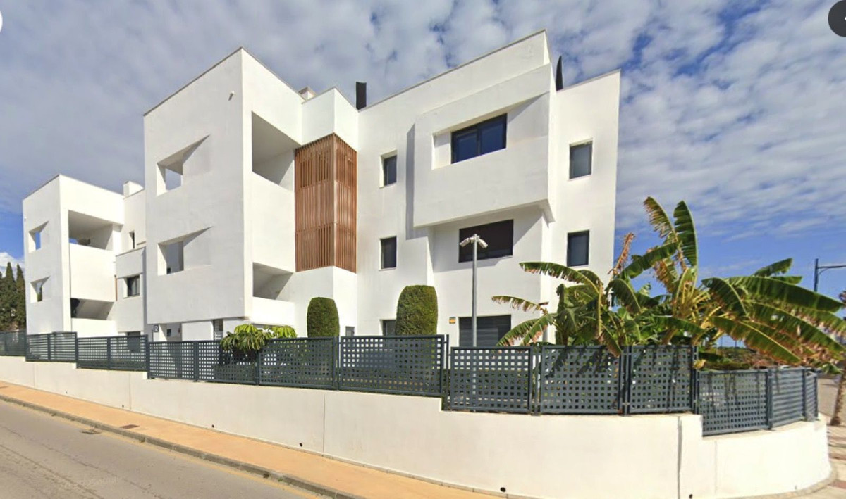 2 Bed Apartment for sale in Bel Air Costa Del Sol, Málaga, Spain