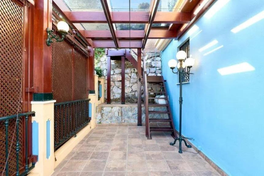 5 Bed Townhouse for sale in Málaga Costa Del Sol, Málaga, Spain