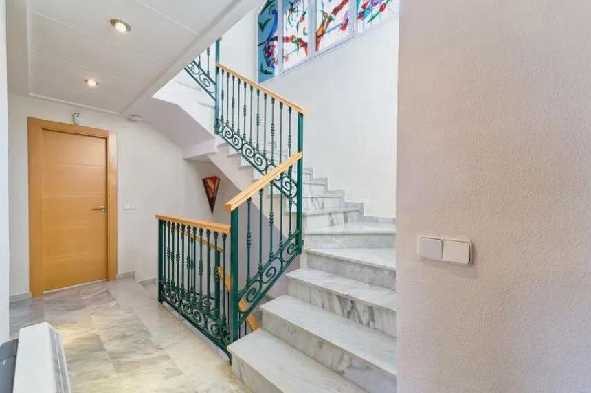 5 Bed Townhouse for sale in Málaga Costa Del Sol, Málaga, Spain