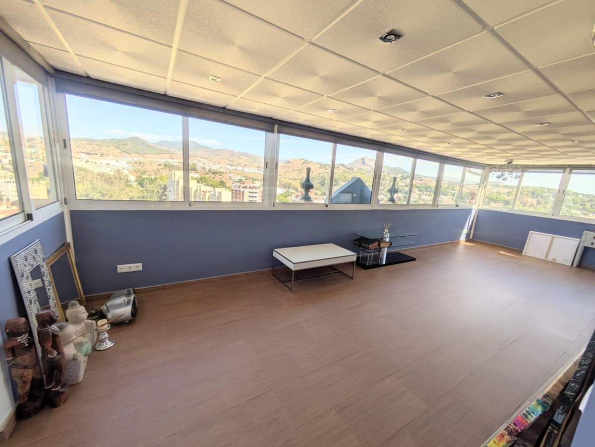 5 Bed Townhouse for sale in Málaga Costa Del Sol, Málaga, Spain