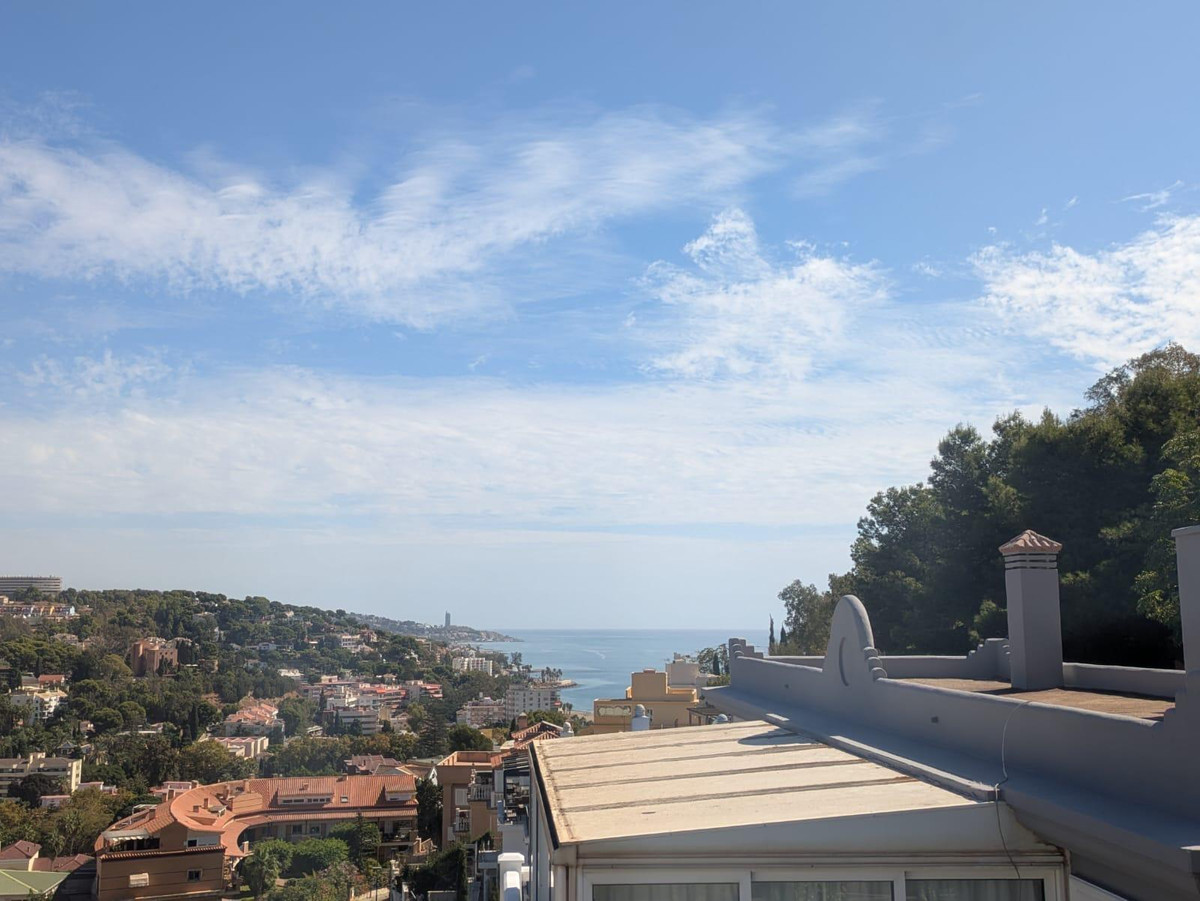 5 Bed Townhouse for sale in Málaga Costa Del Sol, Málaga, Spain