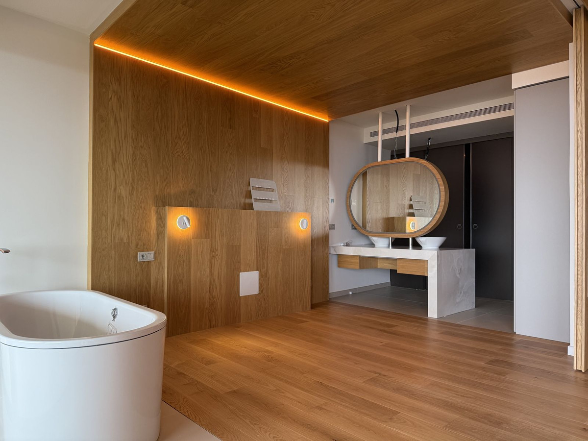 3 Bed Apartment for sale in Higueron Costa Del Sol, Málaga, Spain