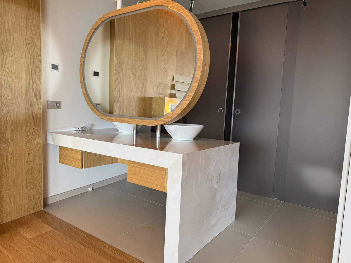 3 Bed Apartment for sale in Higueron Costa Del Sol, Málaga, Spain