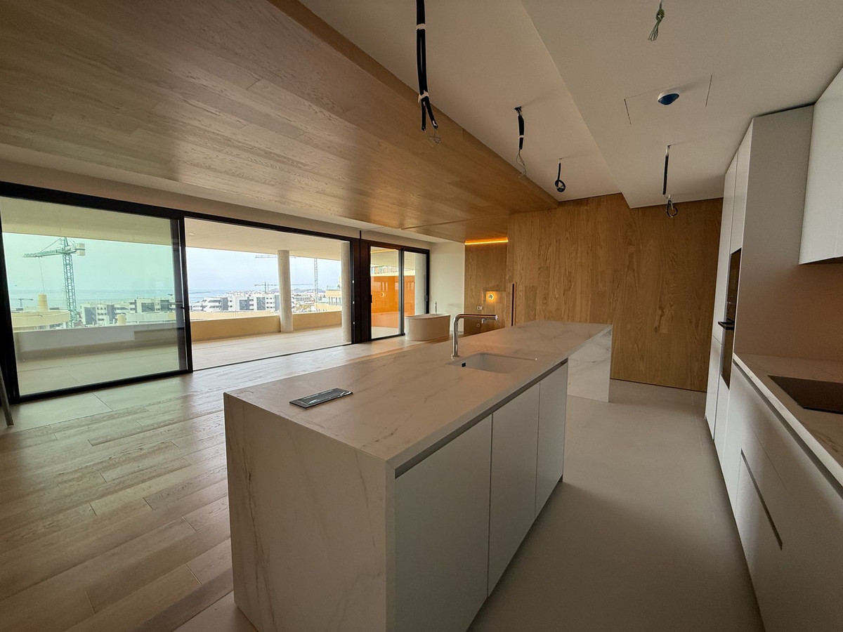 3 Bed Apartment for sale in Higueron Costa Del Sol, Málaga, Spain