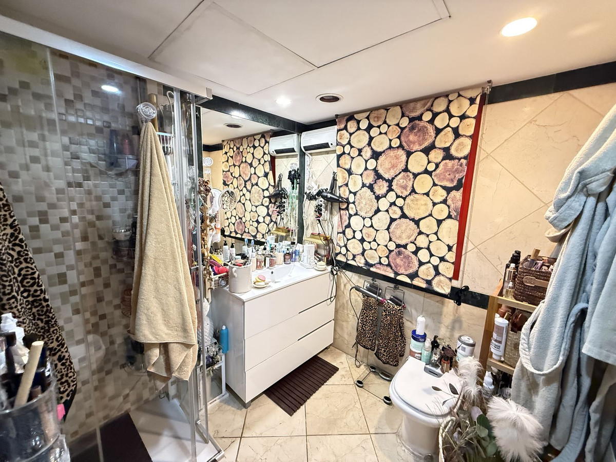 5 Bed Townhouse for sale in Benalmadena Costa Costa Del Sol, Málaga, Spain