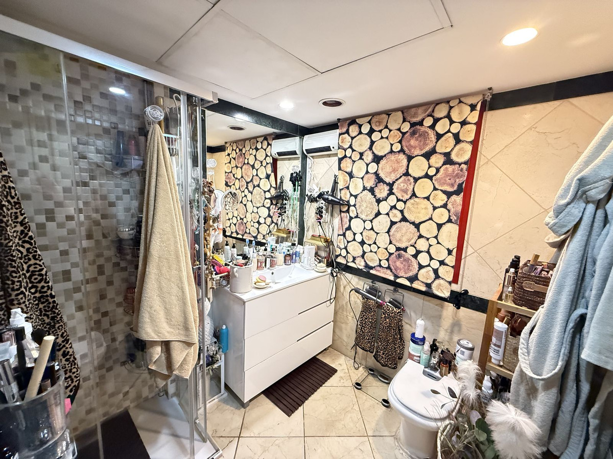 5 Bed Townhouse for sale in Benalmadena Costa Costa Del Sol, Málaga, Spain