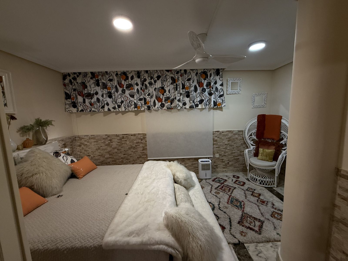 5 Bed Townhouse for sale in Benalmadena Costa Costa Del Sol, Málaga, Spain
