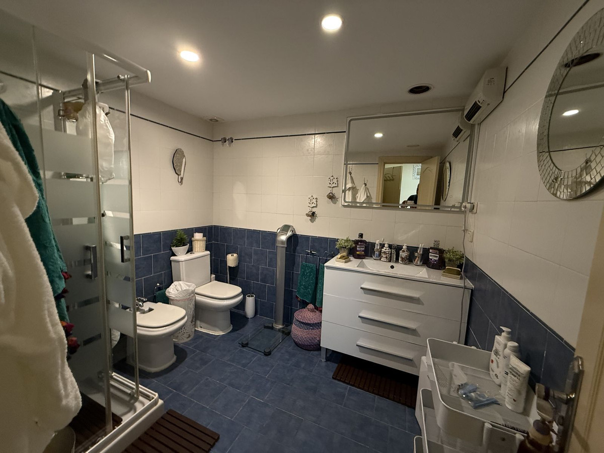 5 Bed Townhouse for sale in Benalmadena Costa Costa Del Sol, Málaga, Spain