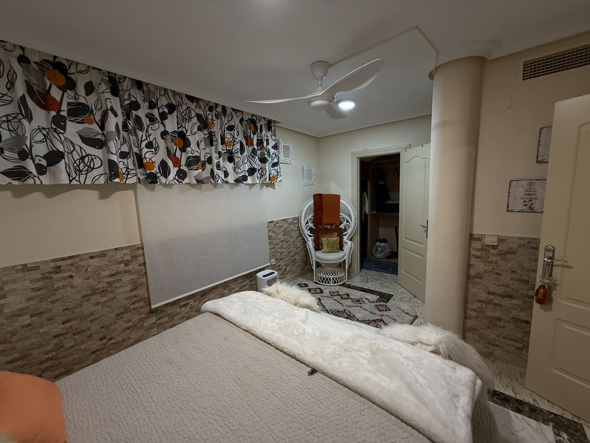5 Bed Townhouse for sale in Benalmadena Costa Costa Del Sol, Málaga, Spain