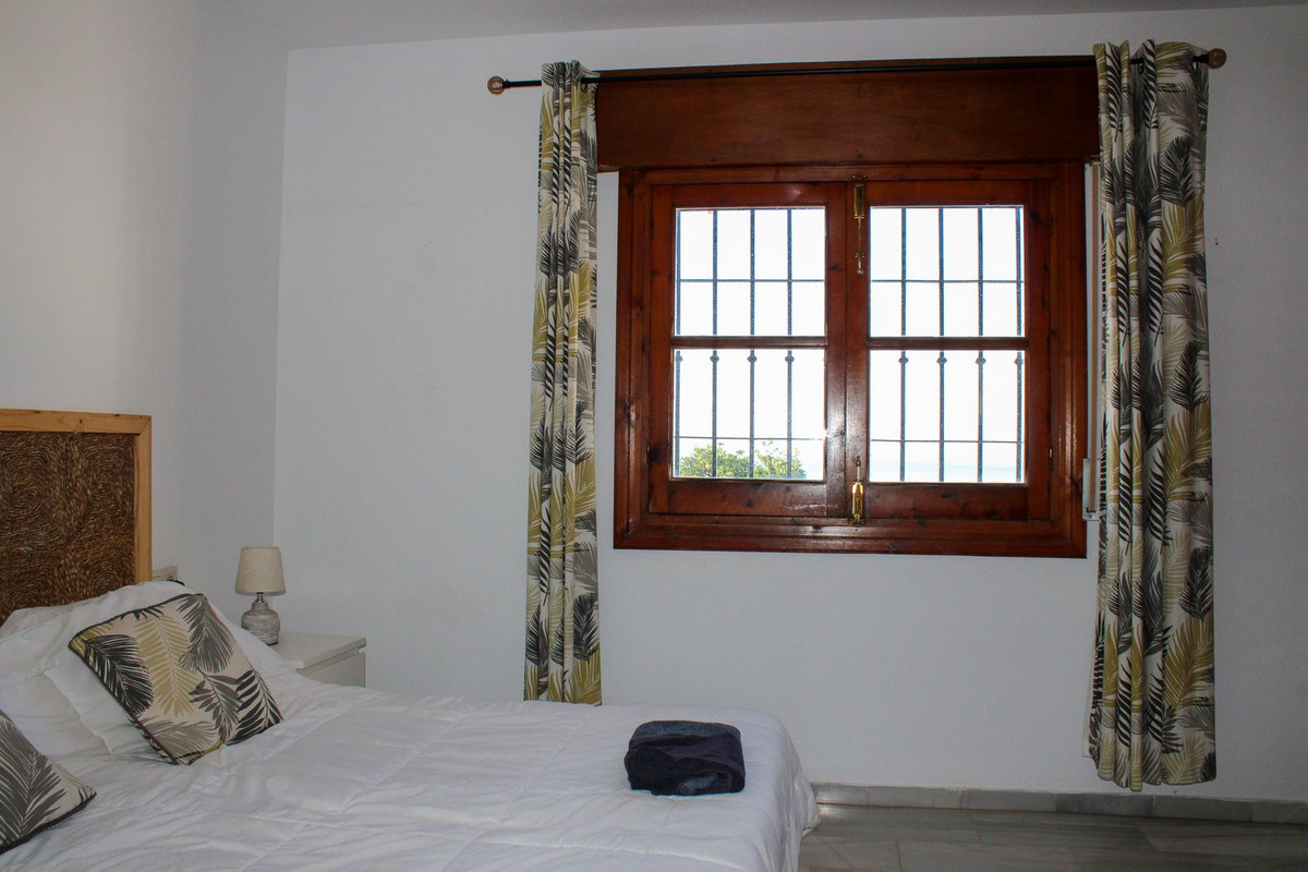 2 Bed Townhouse for sale in Nerja Costa Del Sol East, Málaga, Spain