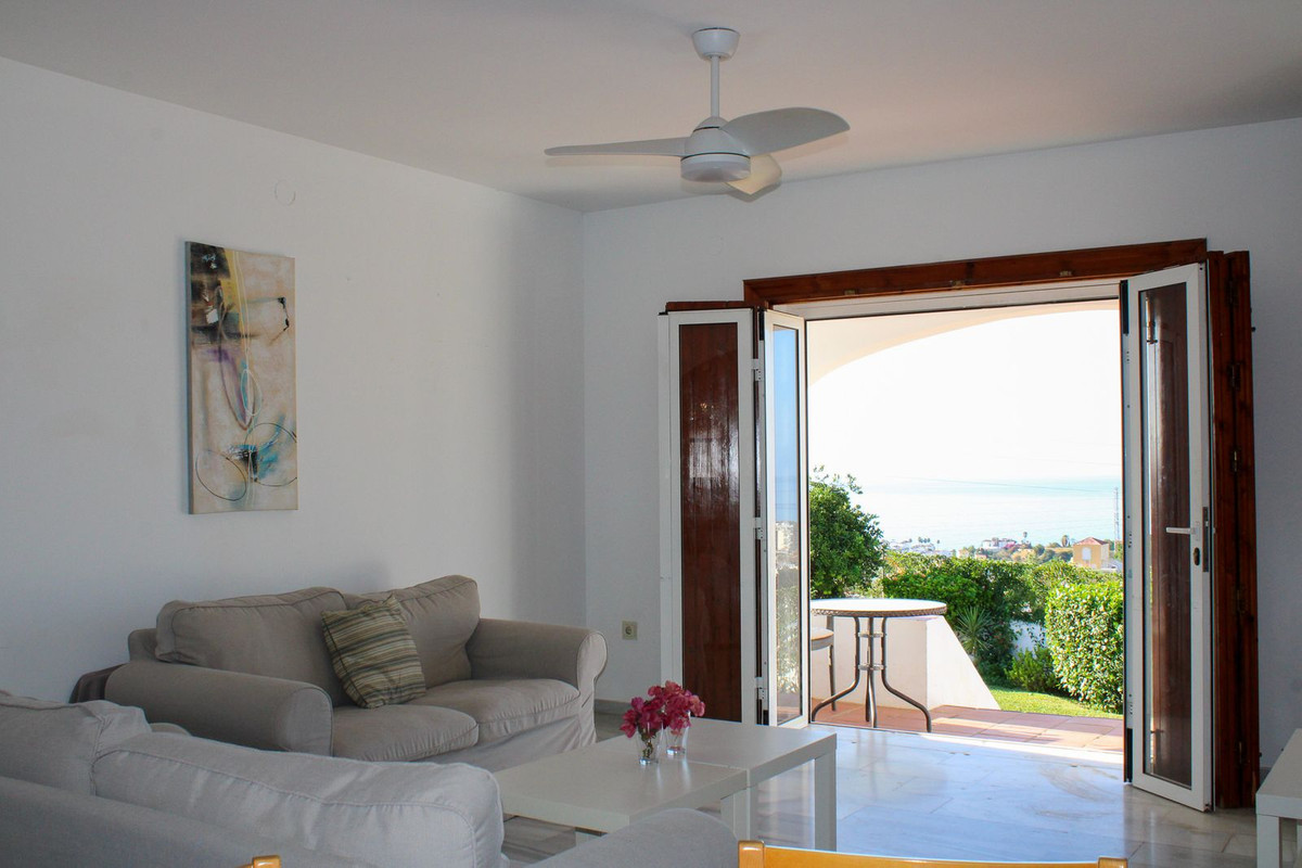 2 Bed Townhouse for sale in Nerja Costa Del Sol East, Málaga, Spain