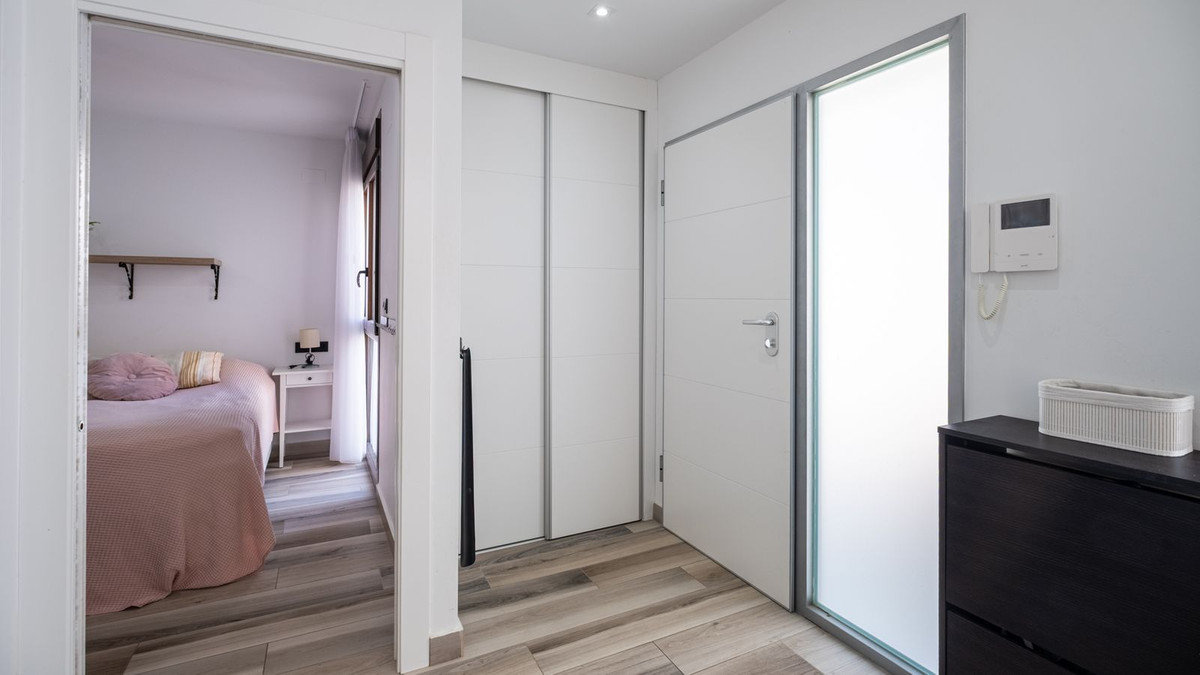 Se vende Villa - Chalet de 3 dormitorios en Costa Blanca, Alicante, España