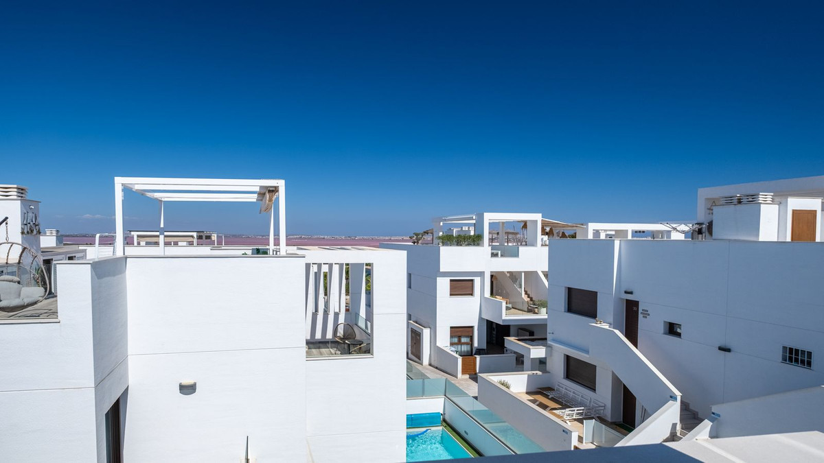 Se vende Villa - Chalet de 3 dormitorios en Costa Blanca, Alicante, España