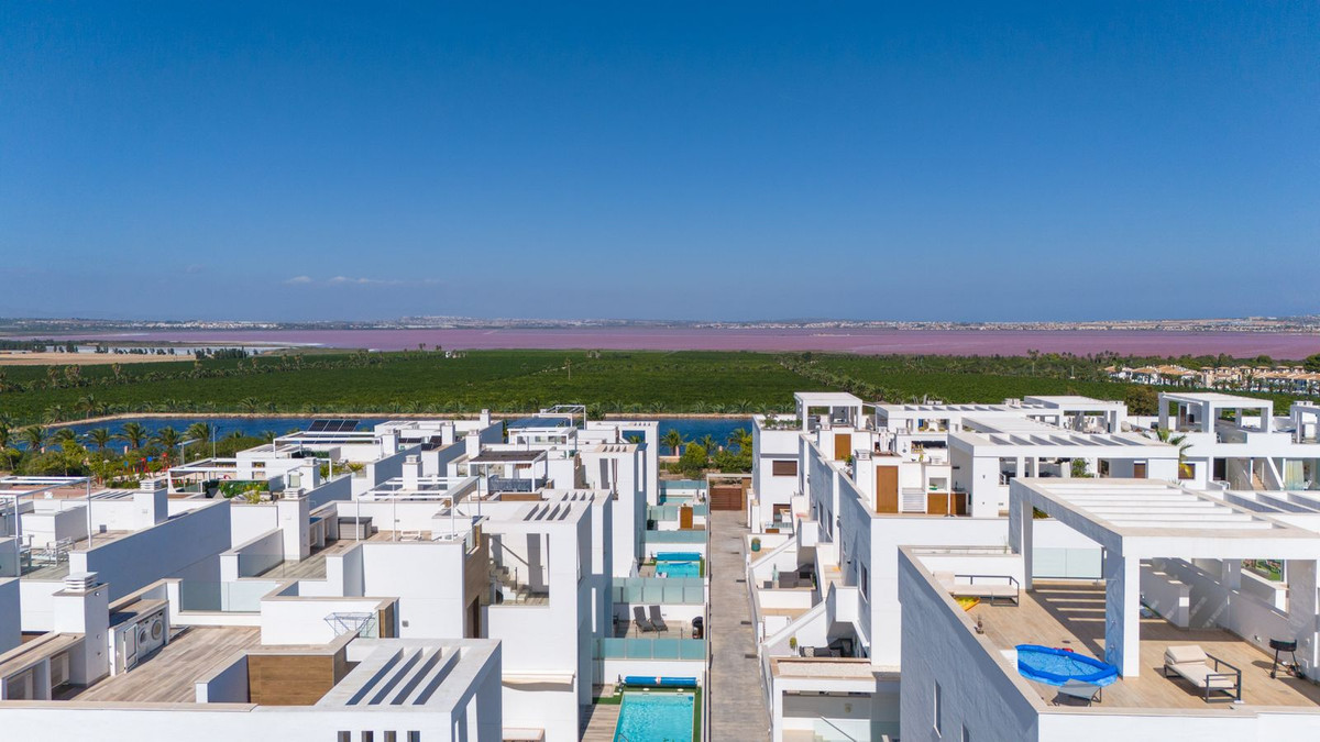 Se vende Villa - Chalet de 3 dormitorios en Costa Blanca, Alicante, España