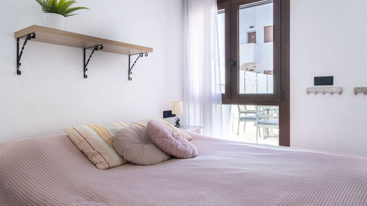Se vende Villa - Chalet de 3 dormitorios en Costa Blanca, Alicante, España