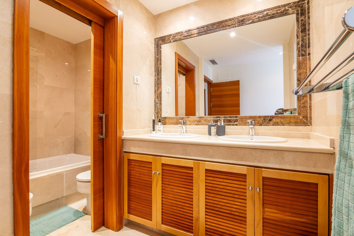 Se vende Adosada de 3 dormitorios en Costa Del Sol, Málaga, España