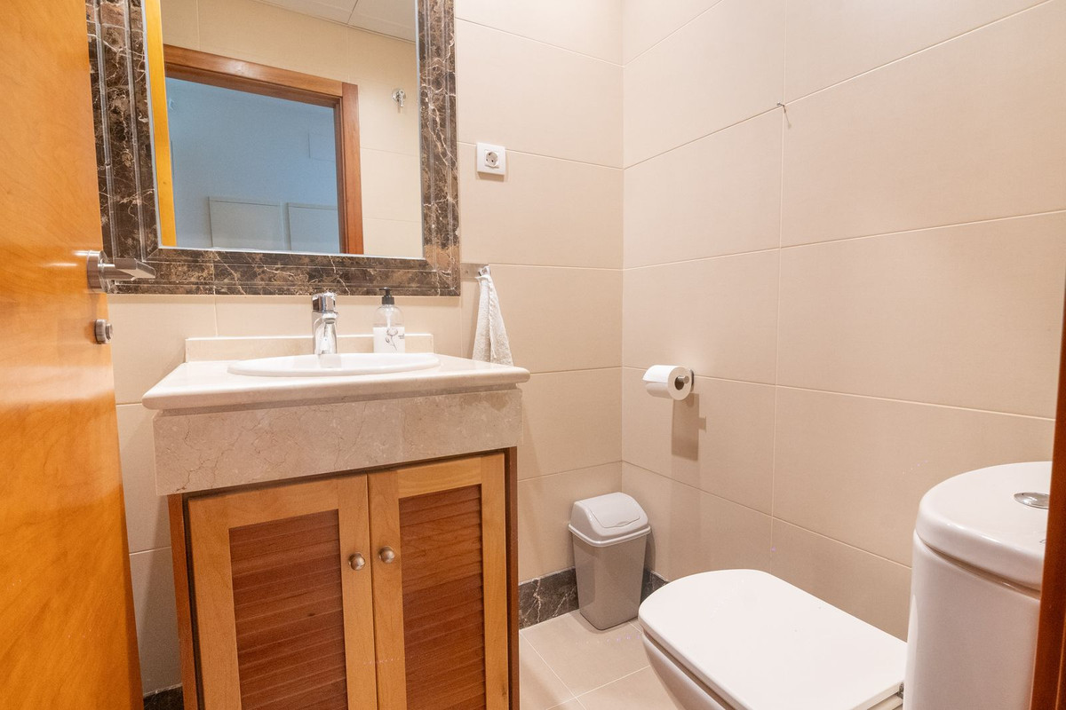 Se vende Adosada de 3 dormitorios en Costa Del Sol, Málaga, España