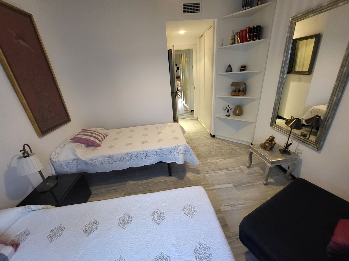 2 Bed Apartment for sale in Puerto Banús Costa Del Sol, Málaga, Spain