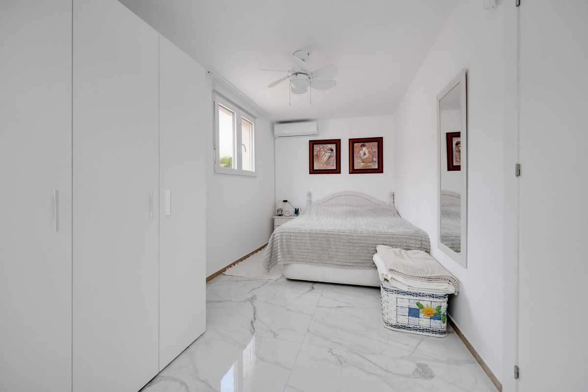 Se vende Adosada de 4 dormitorios en Costa Blanca, Alicante, España
