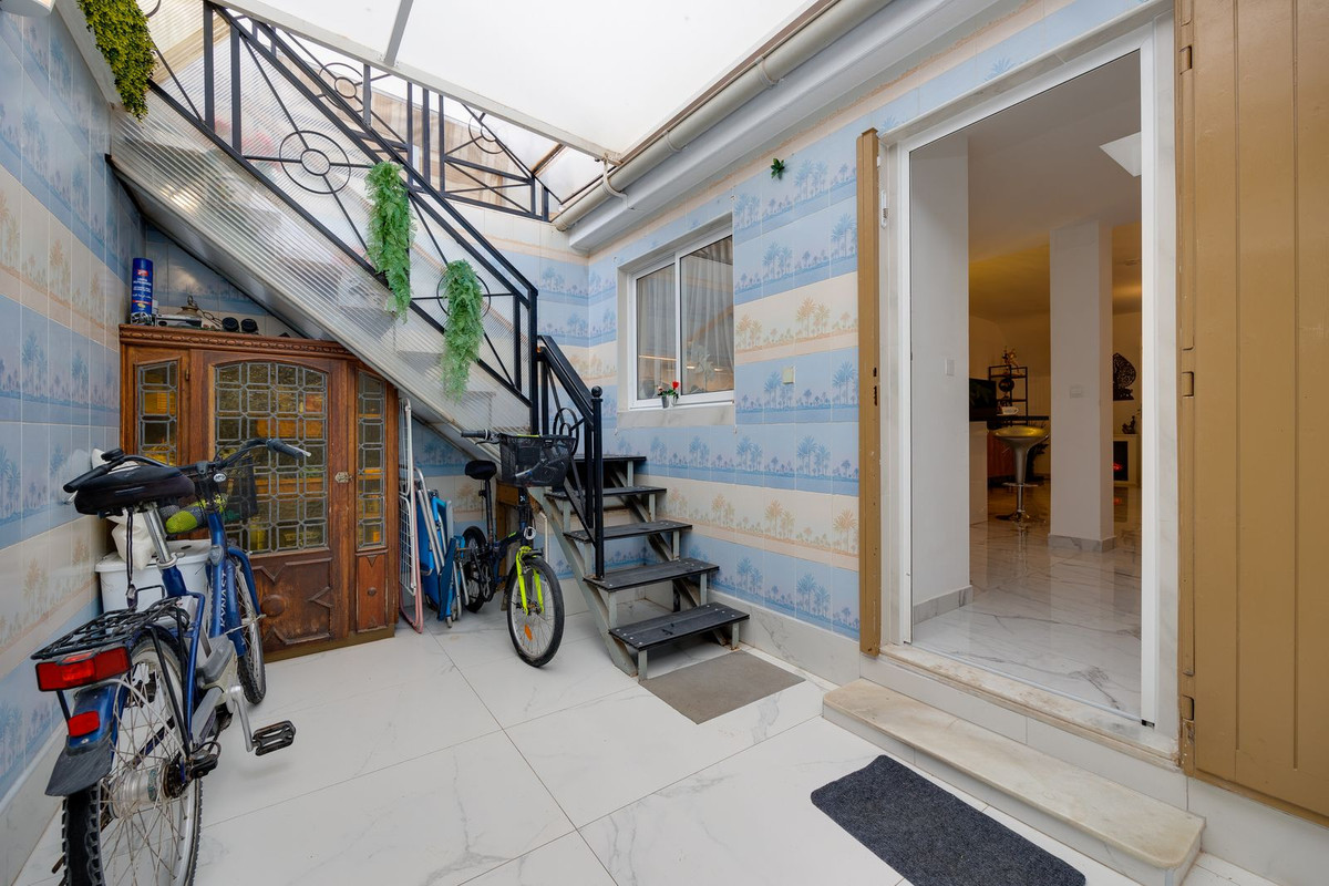 Se vende Adosada de 4 dormitorios en Costa Blanca, Alicante, España