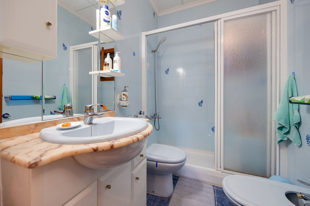 Se vende Adosada de 4 dormitorios en Costa Blanca, Alicante, España