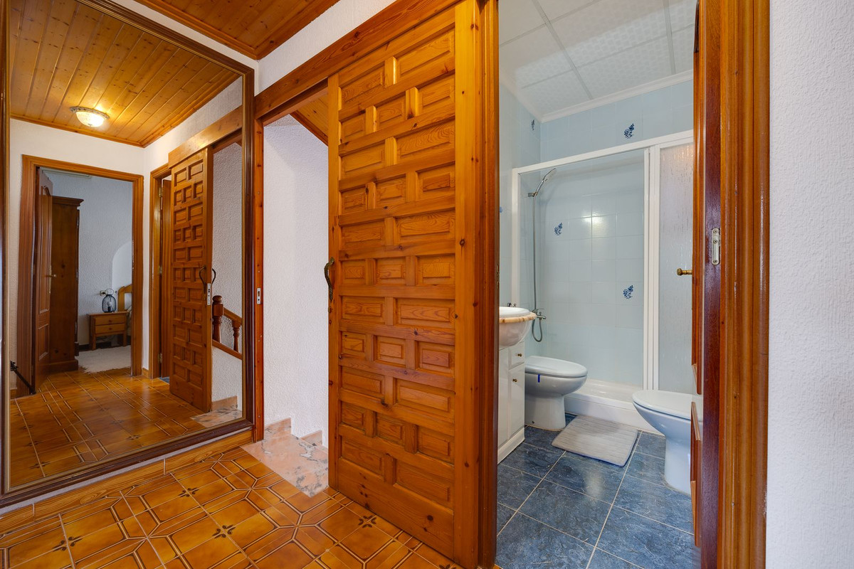 Se vende Adosada de 4 dormitorios en Costa Blanca, Alicante, España