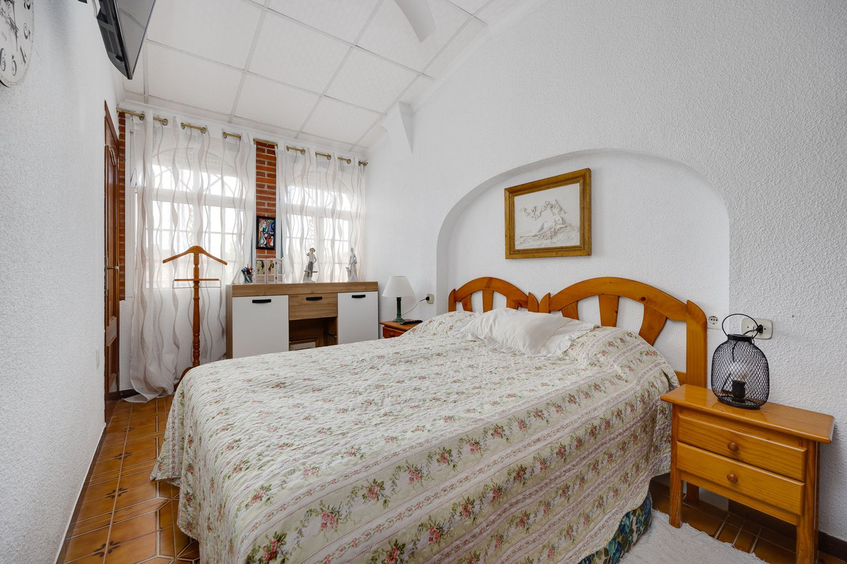 Se vende Adosada de 4 dormitorios en Costa Blanca, Alicante, España