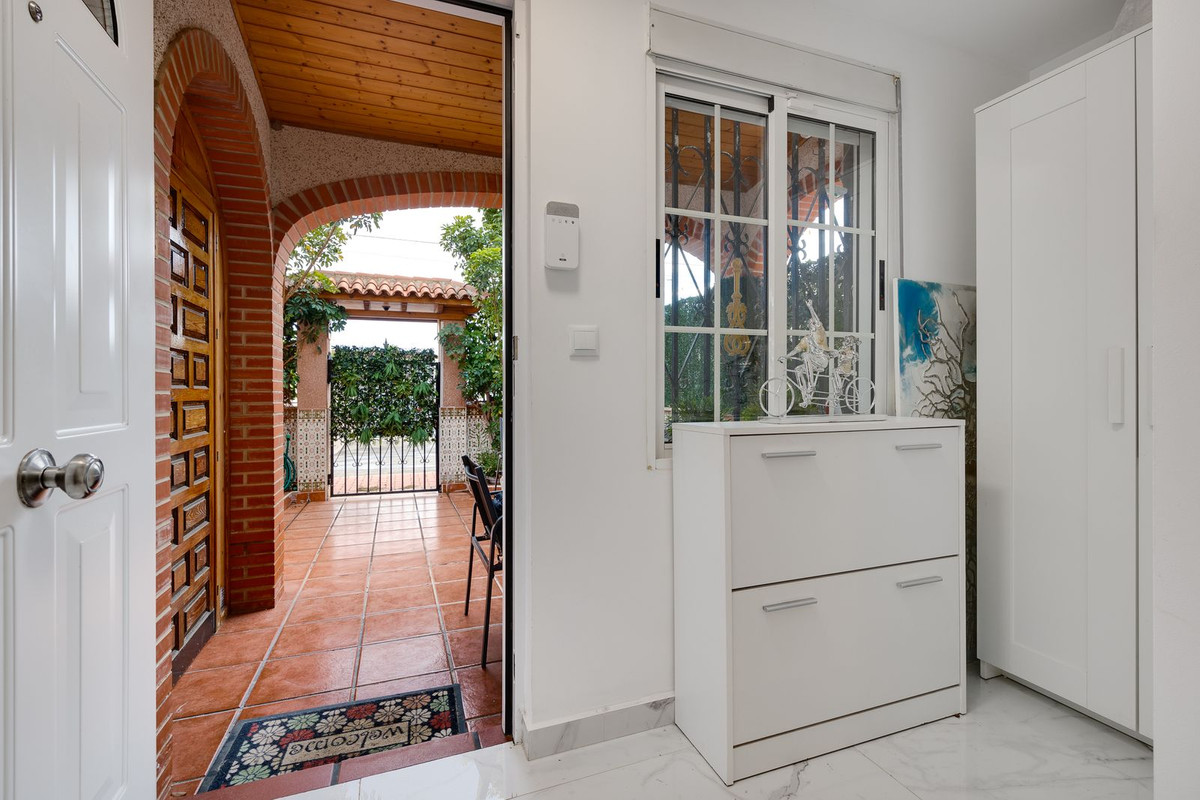 Se vende Adosada de 4 dormitorios en Costa Blanca, Alicante, España