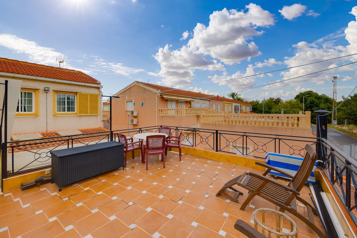 Se vende Adosada de 4 dormitorios en Costa Blanca, Alicante, España