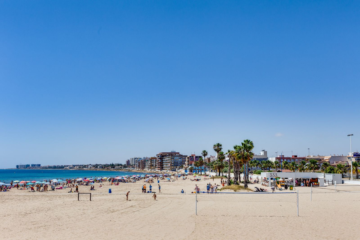 Se vende Adosada de 4 dormitorios en Costa Blanca, Alicante, España