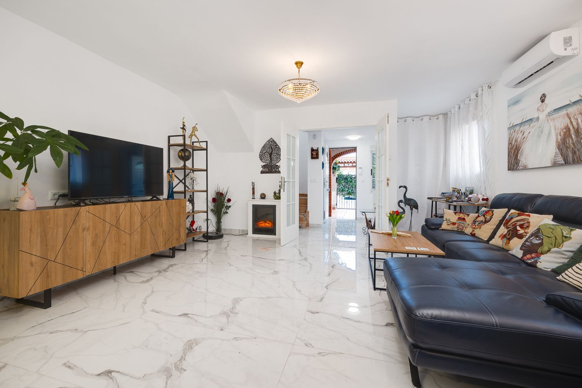 Se vende Adosada de 4 dormitorios en Costa Blanca, Alicante, España