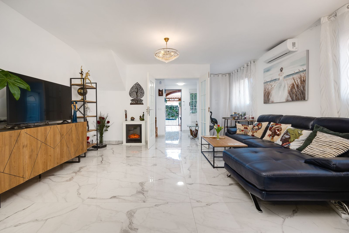 Se vende Adosada de 4 dormitorios en Costa Blanca, Alicante, España