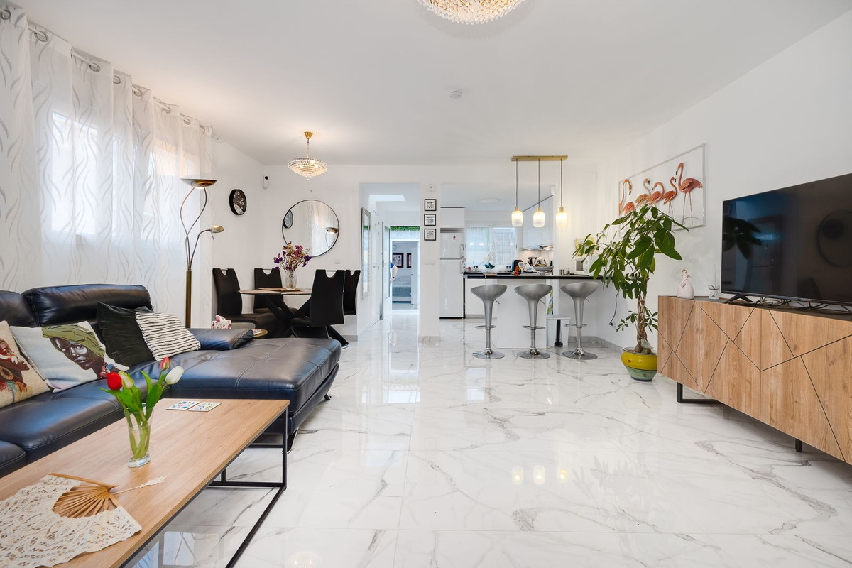 Se vende Adosada de 4 dormitorios en Costa Blanca, Alicante, España