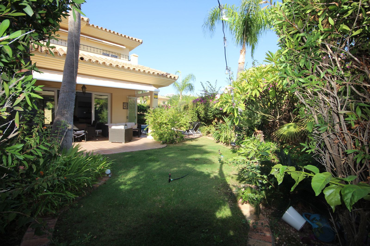 3 Bed Townhouse for sale in Riviera Del Sol Costa Del Sol, Málaga, Spain