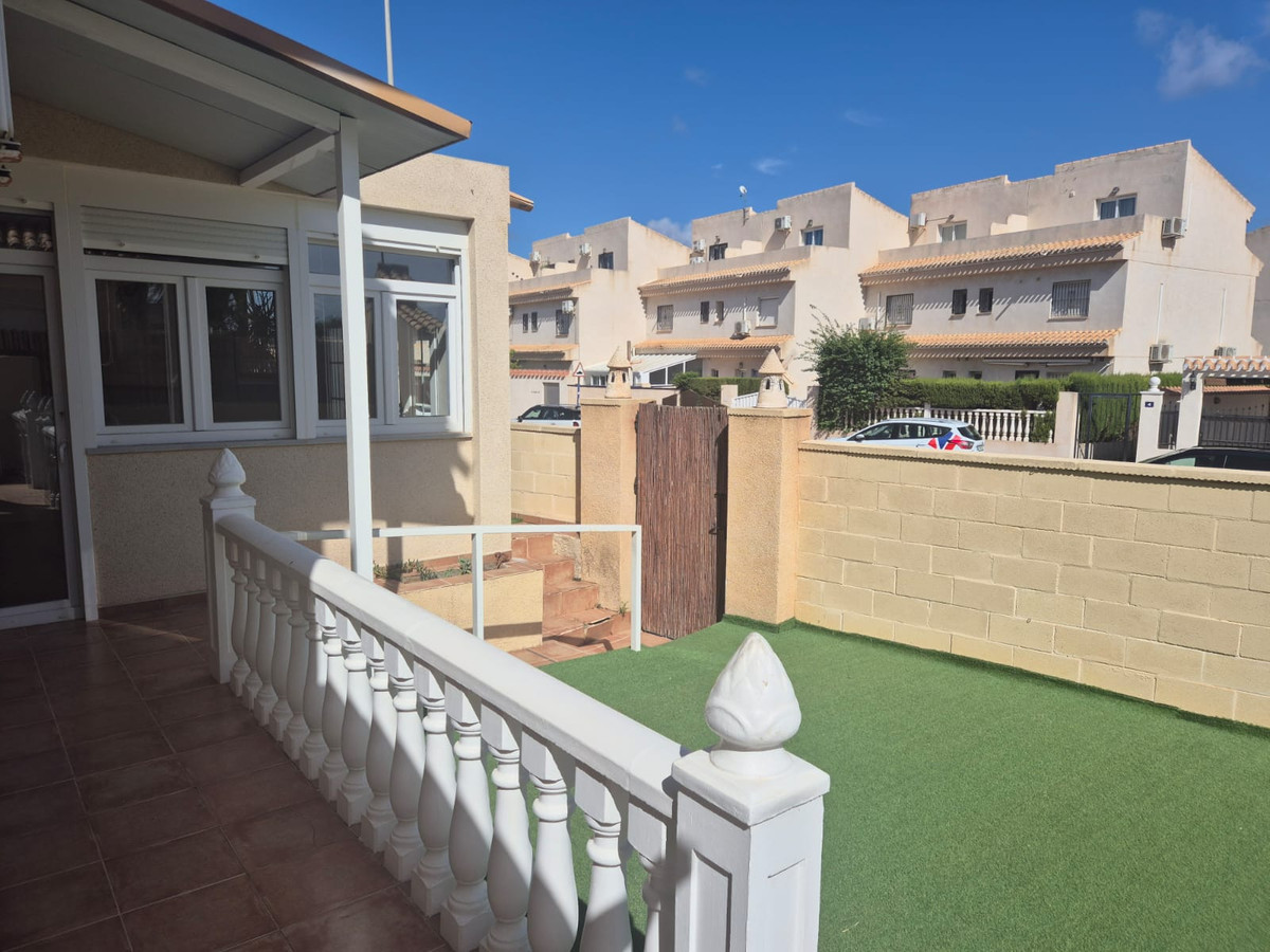 3 Bed Townhouse for sale in Playa Flamenca Costa Blanca, Alicante, Spain