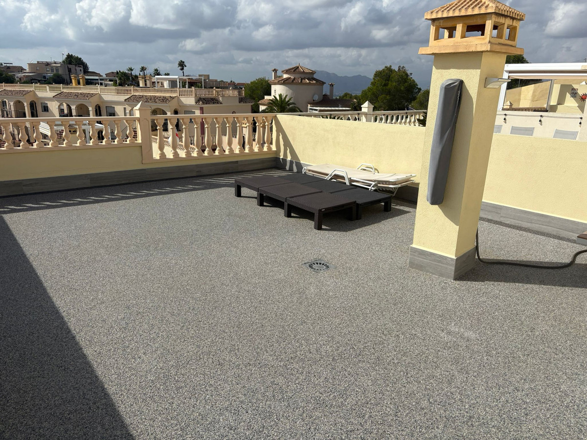 2 Bed Townhouse for sale in Algorfa Costa Blanca, Alicante, Spain